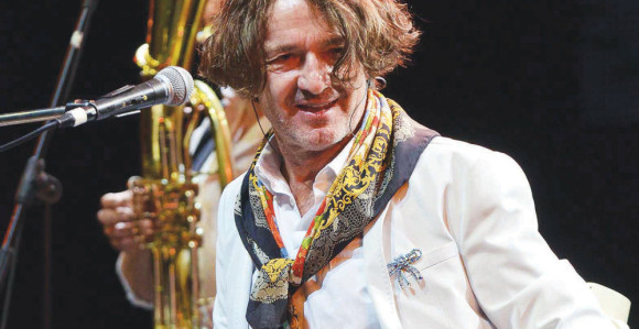 Goran Bregović sa Putinom i Trampom