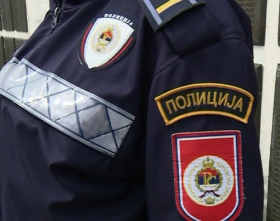 Za policajce nove uniforme?!
