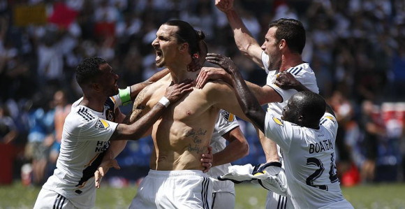 Video - MLS: Zlatanov šou na debiju!