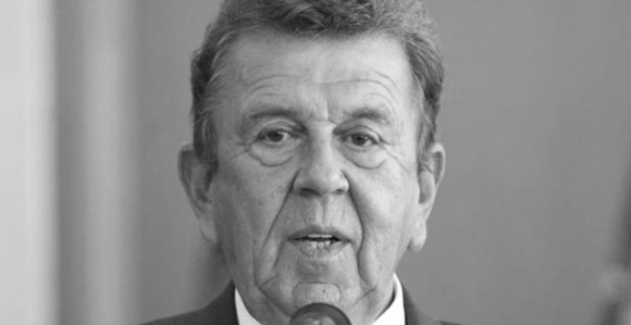 Umro voditelj Mirko Alvirović
