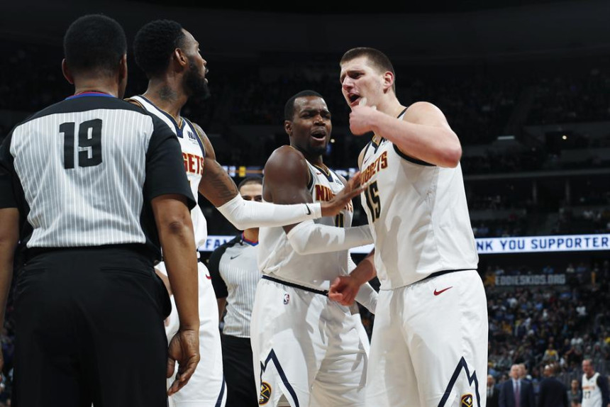 Video: Jokić isključen - Denver izgubio!