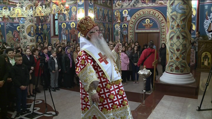 Širom Srpske služene Vaskršnje liturgije