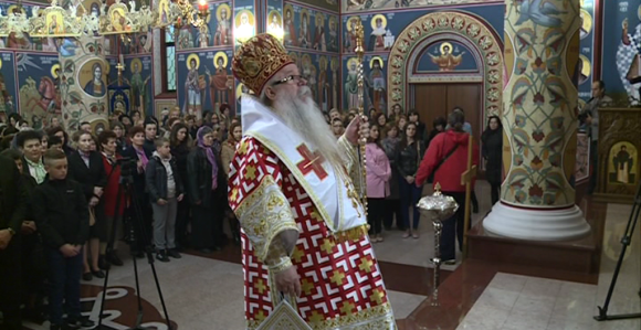 Širom Srpske služene Vaskršnje liturgije