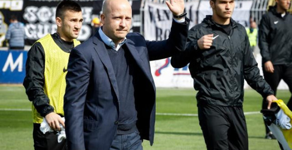 Nikolić: Do kraja možemo bez poraza!