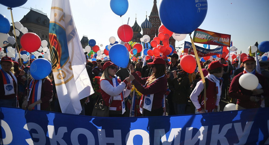 100.000 ljudi na ulicama Moskve