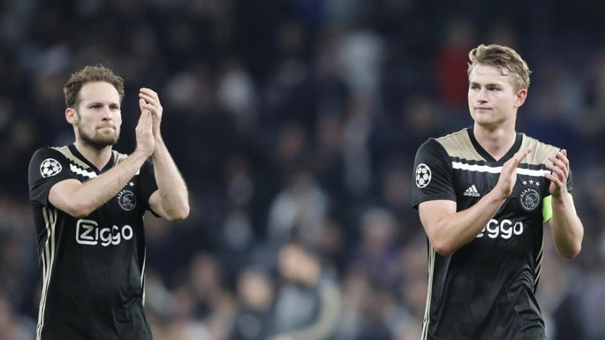 "Prijatelju, nemoj u Junajted, mi smo sr*** od ekipe!"