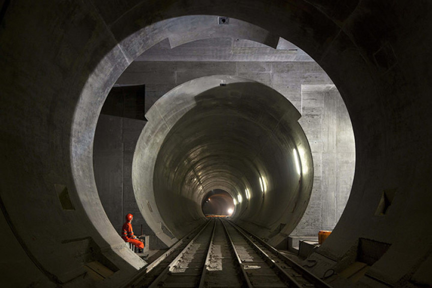 Отварање највећег тунела на свијету