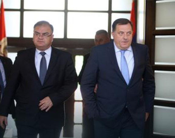 Dodik prvi put u Ivanićevom kabinetu
