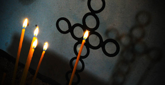 Koliko ljudi vjeruje u Boga?