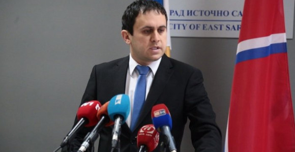 Vlada liči na raštimovani tim