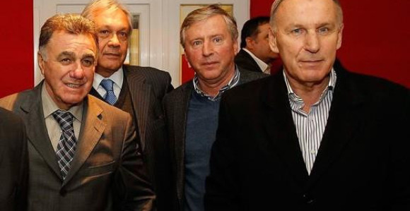 Izbori u Zvezdi: Legende, doktori, pravnici...!