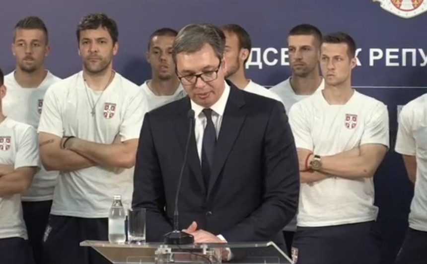 Vučić: Fudbalerima za titulu na SP-u 10 miliona evra!