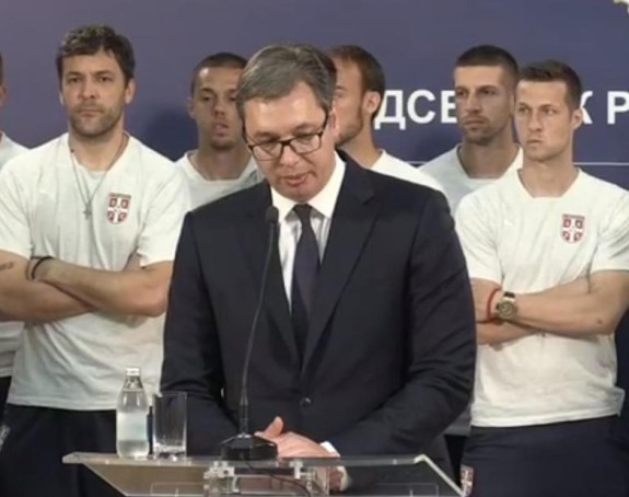 Vučić: Fudbalerima za titulu na SP-u 10 miliona evra!