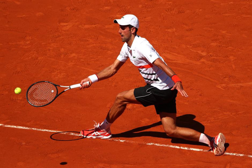 RG: Novak "neokrnjen" u osmini finala!
