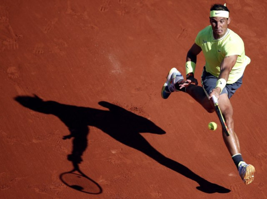 RG: Rafael Nadal - vjeran tradiciji i "starom servisu"!