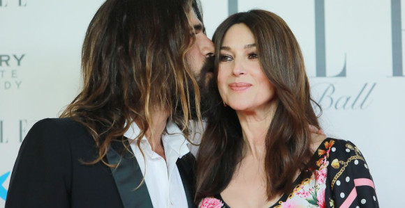 Шета 18 година млађег дечка...