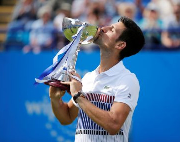 Nole osvojio Istborn!