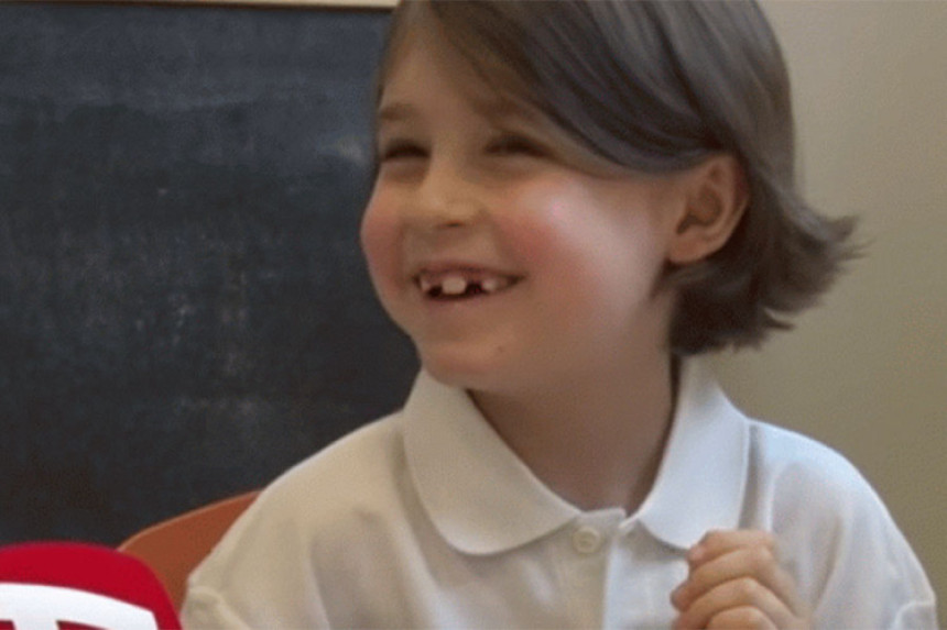 Sa osam godina upisao fakultet