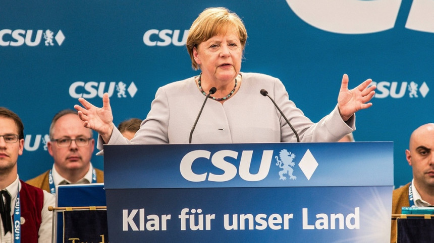 Меркелова жели сарадњу са ЦСУ