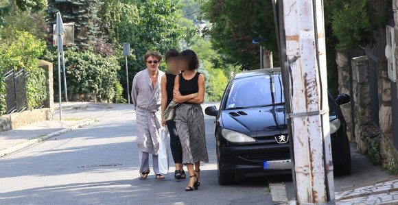 Goran Bregović šeta u pidžami
