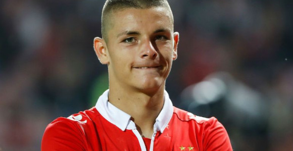 Dejan Joveljić Tutosportov kandidat za Zlatnog dečka!