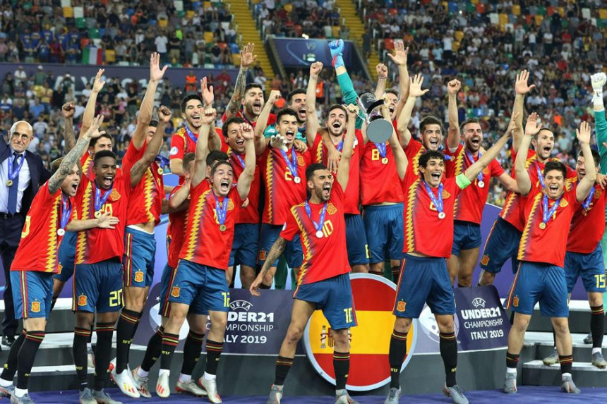 Вјеровали или не: Шпанија је првак, а нико из Барсе!