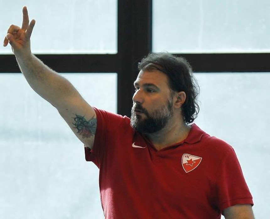 Dejan Savić opet na klupi Zvezde?!