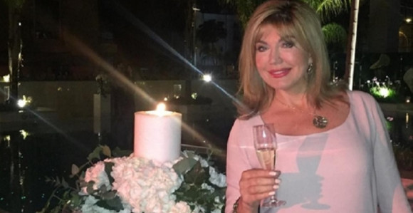 Prešla pola sveta da kupi burme