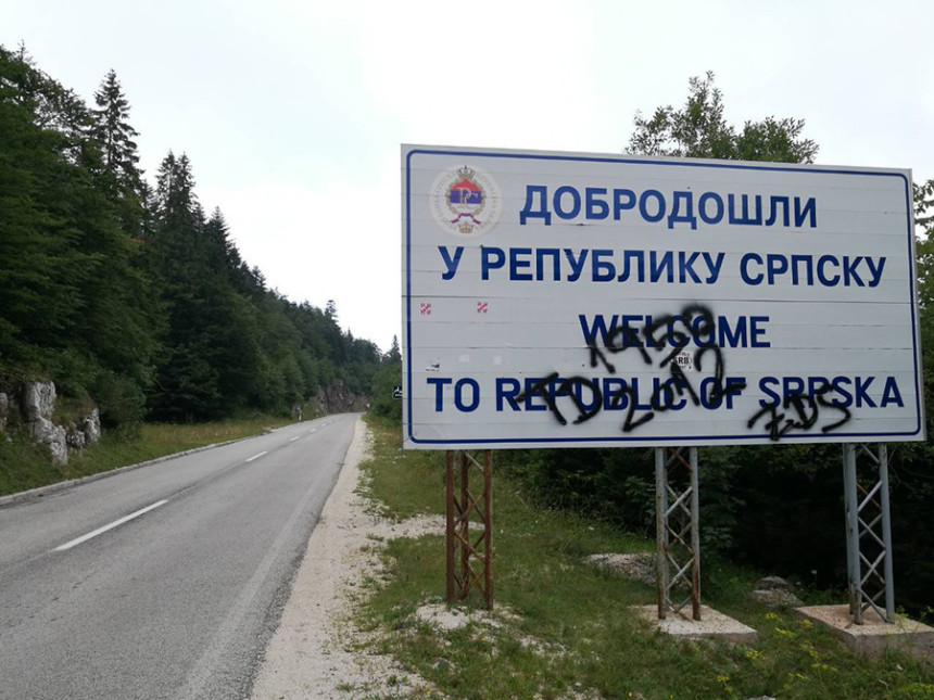 Ustaški pozdrav “Za dom spremni”