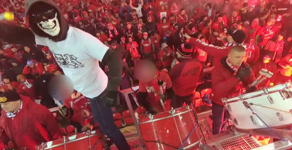 Video: To je ljubav prema klubu!