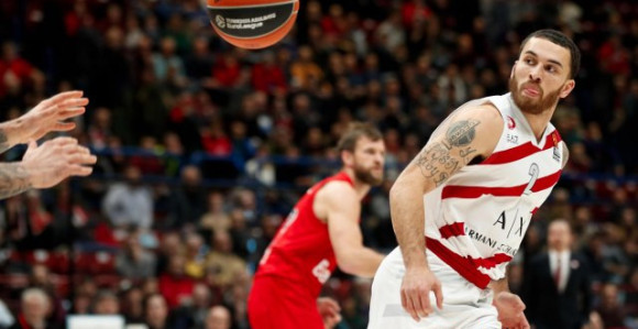 Majk Džejms pojačava prvaka Evrope!