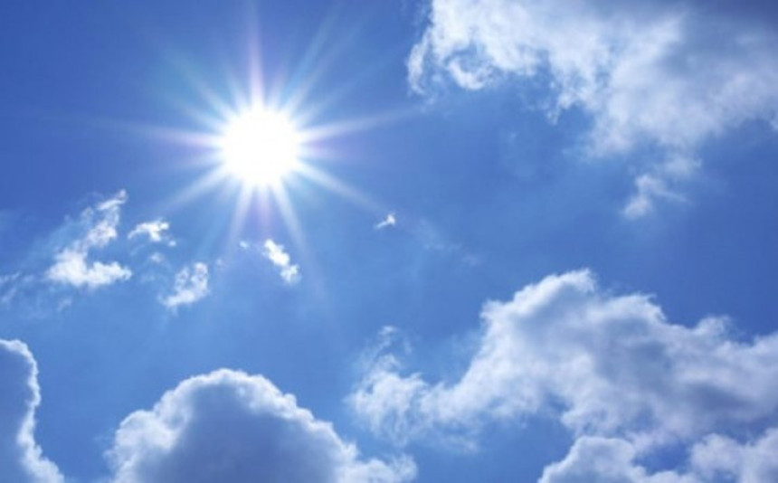 Danas sunčano uz malu oblačnost