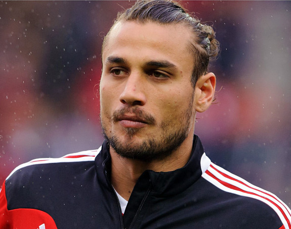 Kakav lik Dani Osvaldo: Odbio Kjevo i završio karijeru kako bi osnovao rok bend!