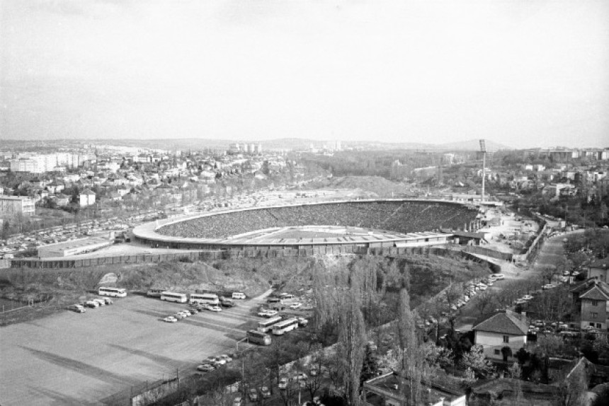 Видео: ''Рајко Митић'' слави рођендан!