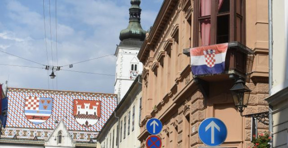 Tito skinut sa zagrebačkog trga 