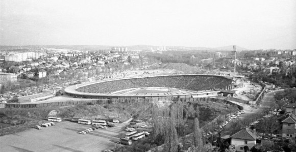 Видео: ''Рајко Митић'' слави рођендан!