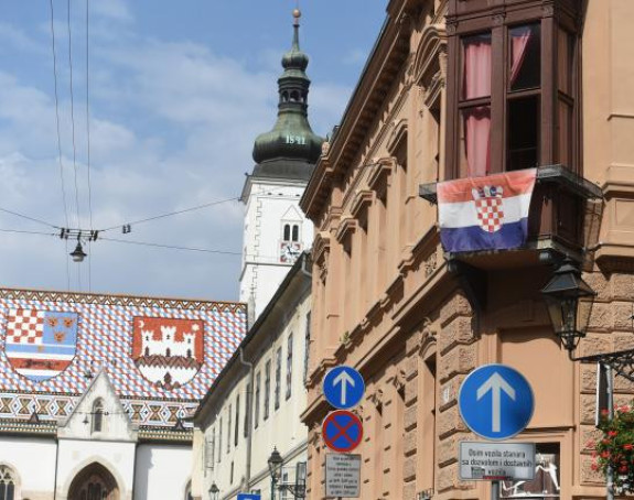 Tito skinut sa zagrebačkog trga 