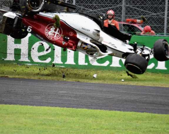 Vozač F1 nepovređen u stravičnoj nesreći u Monci!