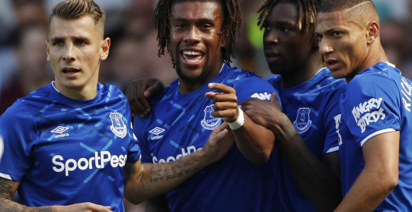 ПЛ: Бурно на "Гудисону" - Евертону голеада, Вулвсима муке!