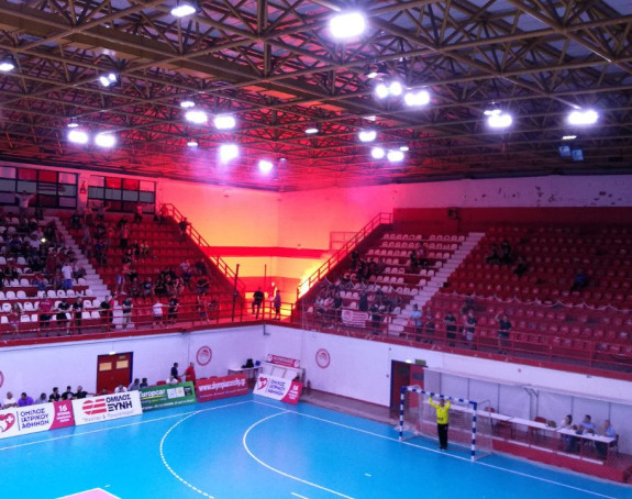 EHF kup: Borac nije izdržao u užarenom Pireju!
