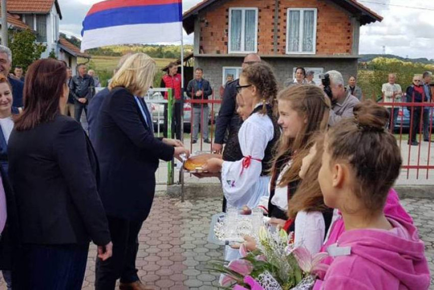 Zloupotreba djece u političke svrhe