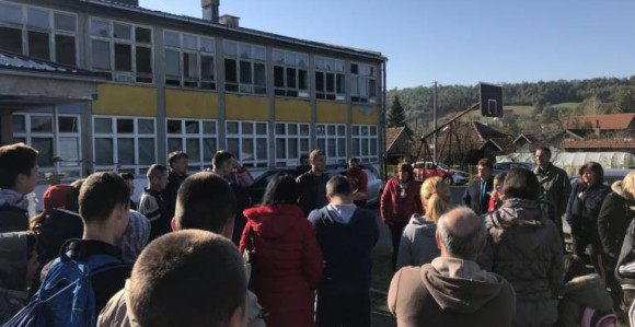 Do daljnjeg djeca ne idu u školu