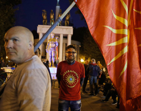 ДW: Референдум лекција Македонији