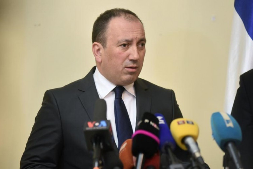 Игор Црнадак одбацио наводе Ивице Дроњића 