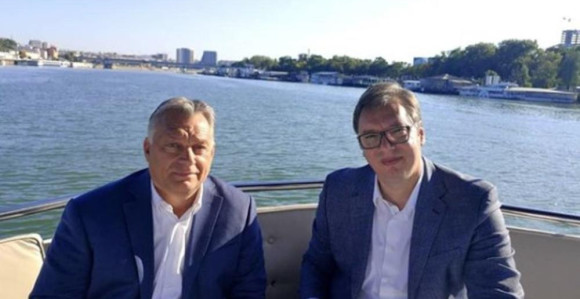 Iznenadni susret Vučića i Orbana u Beogradu