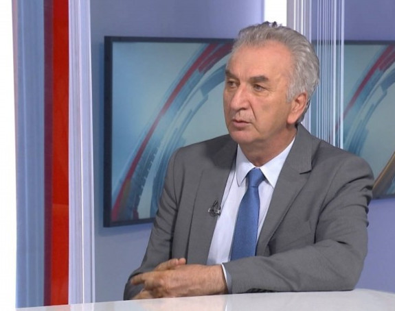 Šarović: Dodik samo priča i puni novinske strane