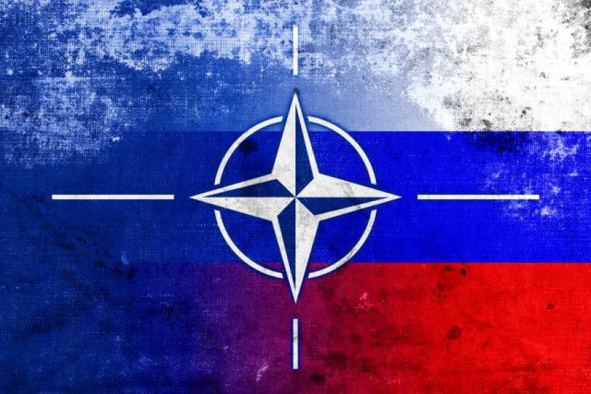 Rusi vježbaju u Srbiji, NATO u Crnoj Gori