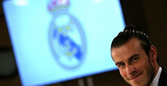 Ево колика је Бејлова плата: Само су Меси и ЦР7 испред!