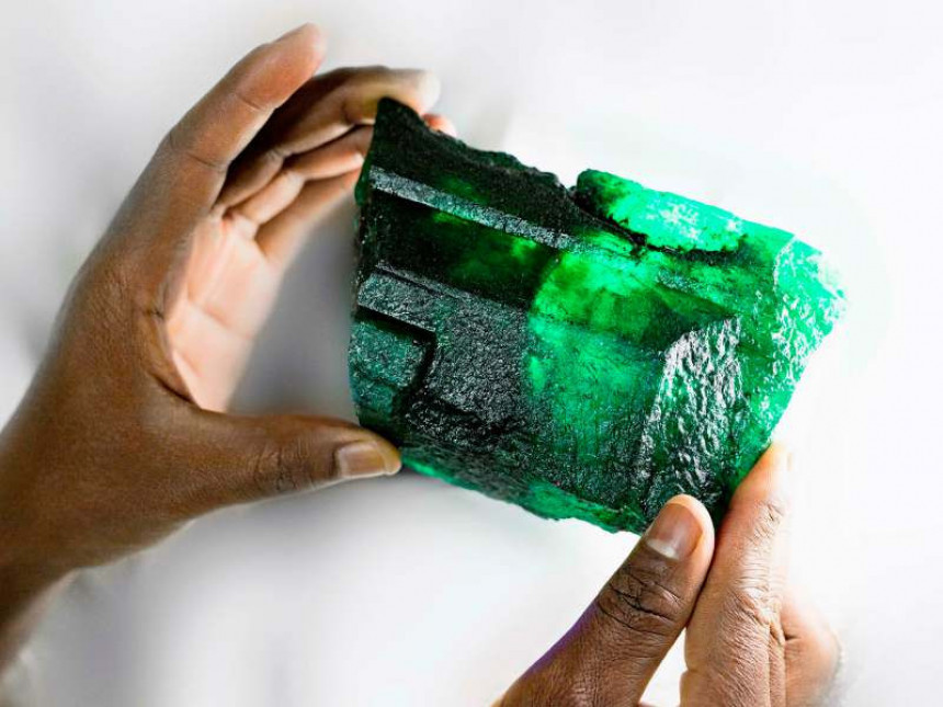 Iskopan dva i po miliona dolara vrijedan smaragd