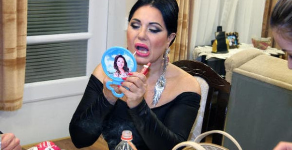 Crni fond: Zlata Petrović kupuje grobno mjesto